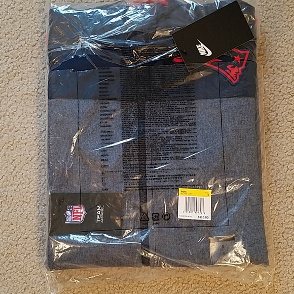 Nike New England Patriots Hooded Jacket - Picture 7 of 8